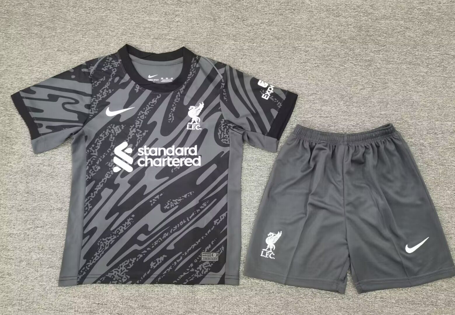 Kids-Liverpool 24/25 GK Black Soccer Jersey